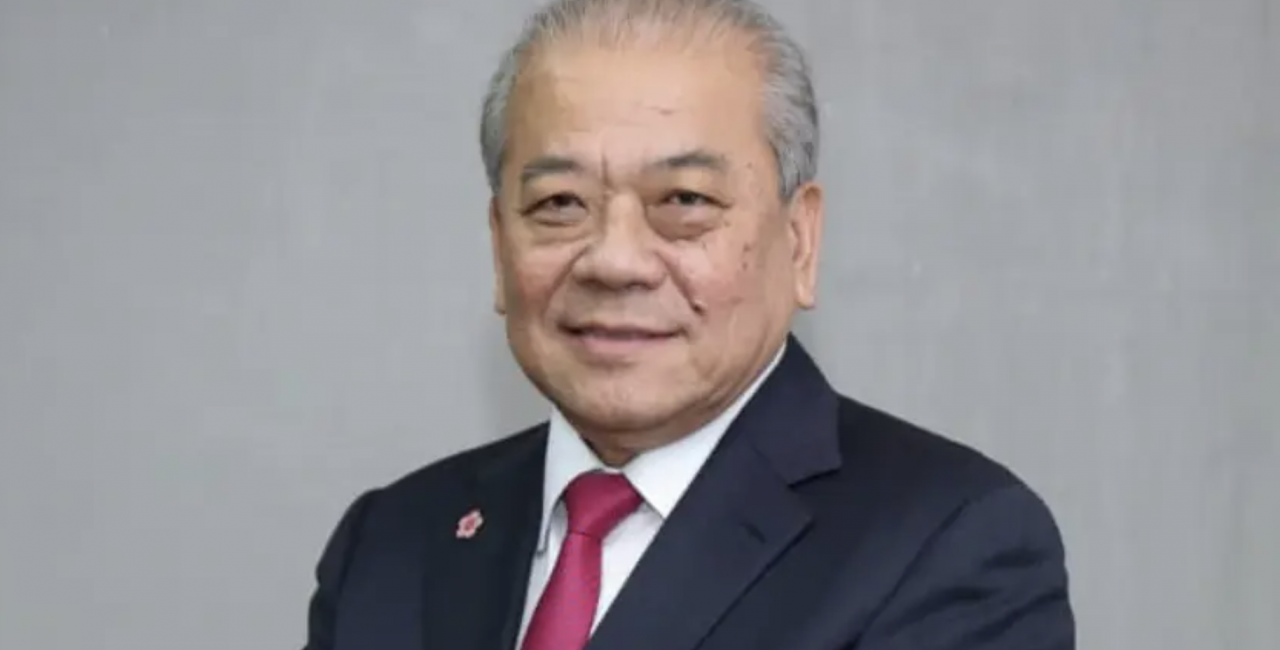 【元旦献词】吴添泉：抗极端挻中庸 冀政府续稳政局振经济